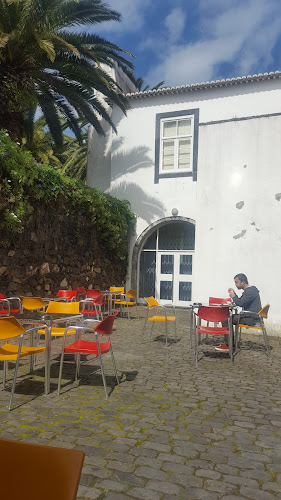 Avaliações doCafé Biblioteca Municipal em Ponta Delgada - Cafeteria