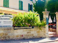 Photos du propriétaire du Restaurant de spécialités provençales La récréation à Lourmarin - n°2