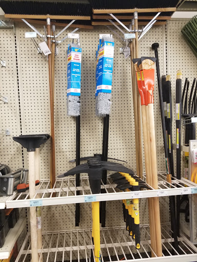 Hardware Store «Harbor Freight Tools», reviews and photos, 1525 W Main St, Bozeman, MT 59715, USA