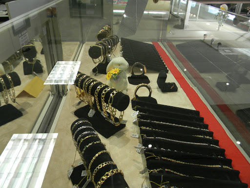 Pawn Shop «All That Glitters Pawn Shop Salem», reviews and photos, 1191 Lancaster Dr NE, Salem, OR 97301, USA