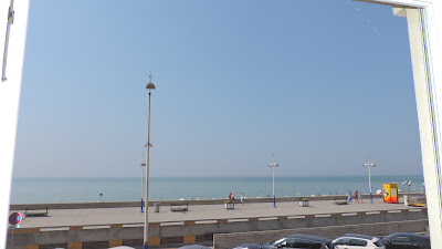FRONT DE MER ET FALAISE 317 à Le Tréport