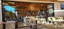 Atmosphère du Restaurant familial Les Fondus de Popote à La Tranche-sur-Mer - n°5
