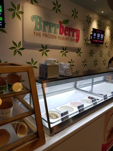 Frozen Yogurt Shop «Brrrberry Frozen Yogurt», reviews and photos, 6815 Parker Farm Dr, Wilmington, NC 28405, USA