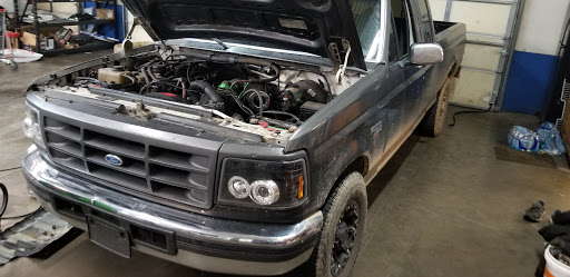 Auto Repair Shop «Integrity Auto Care», reviews and photos, 901 S Riverside Dr a, Clarksville, TN 37040, USA