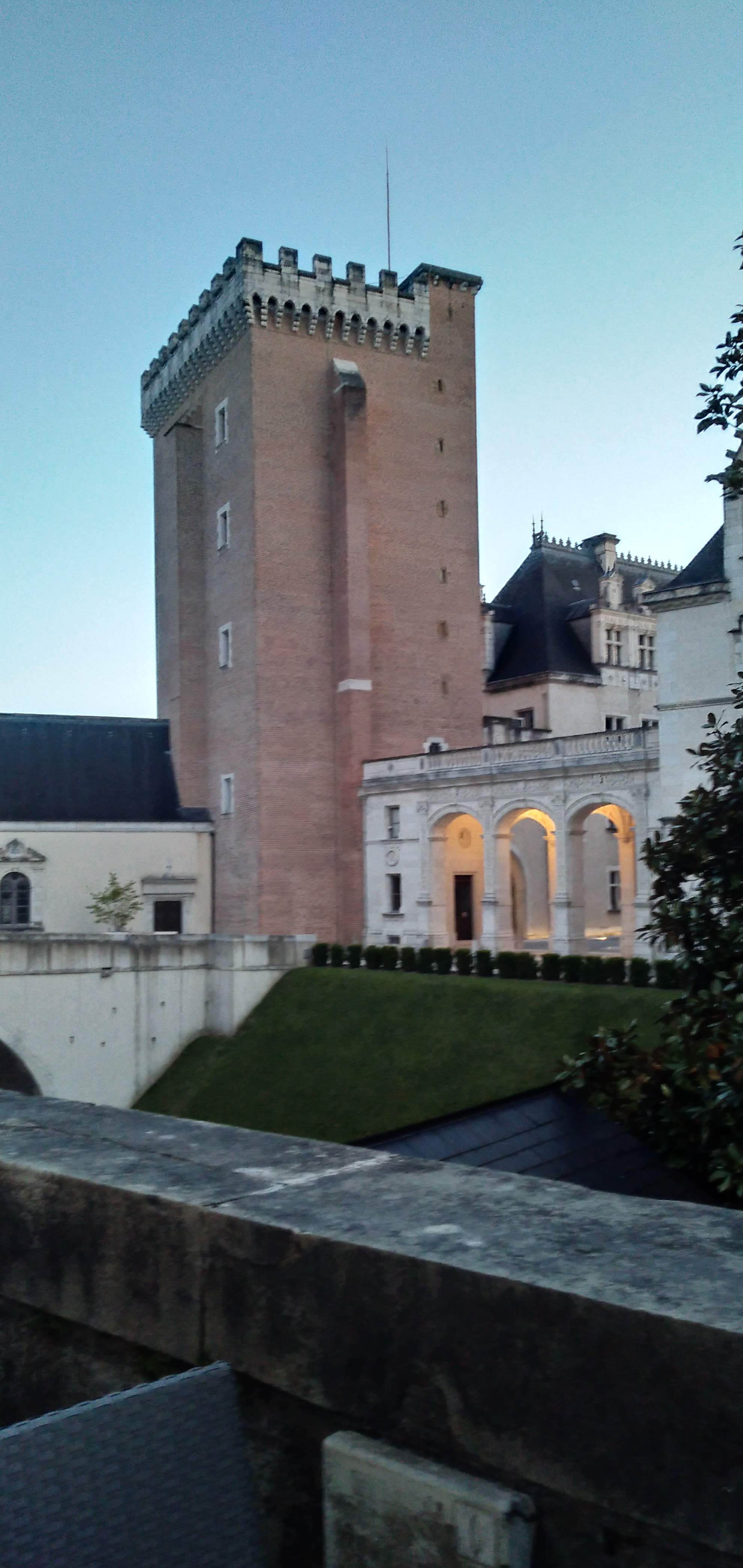 Photo n° 1 de l'avis de Cat.u fait le 11/06/2019 à 18:57