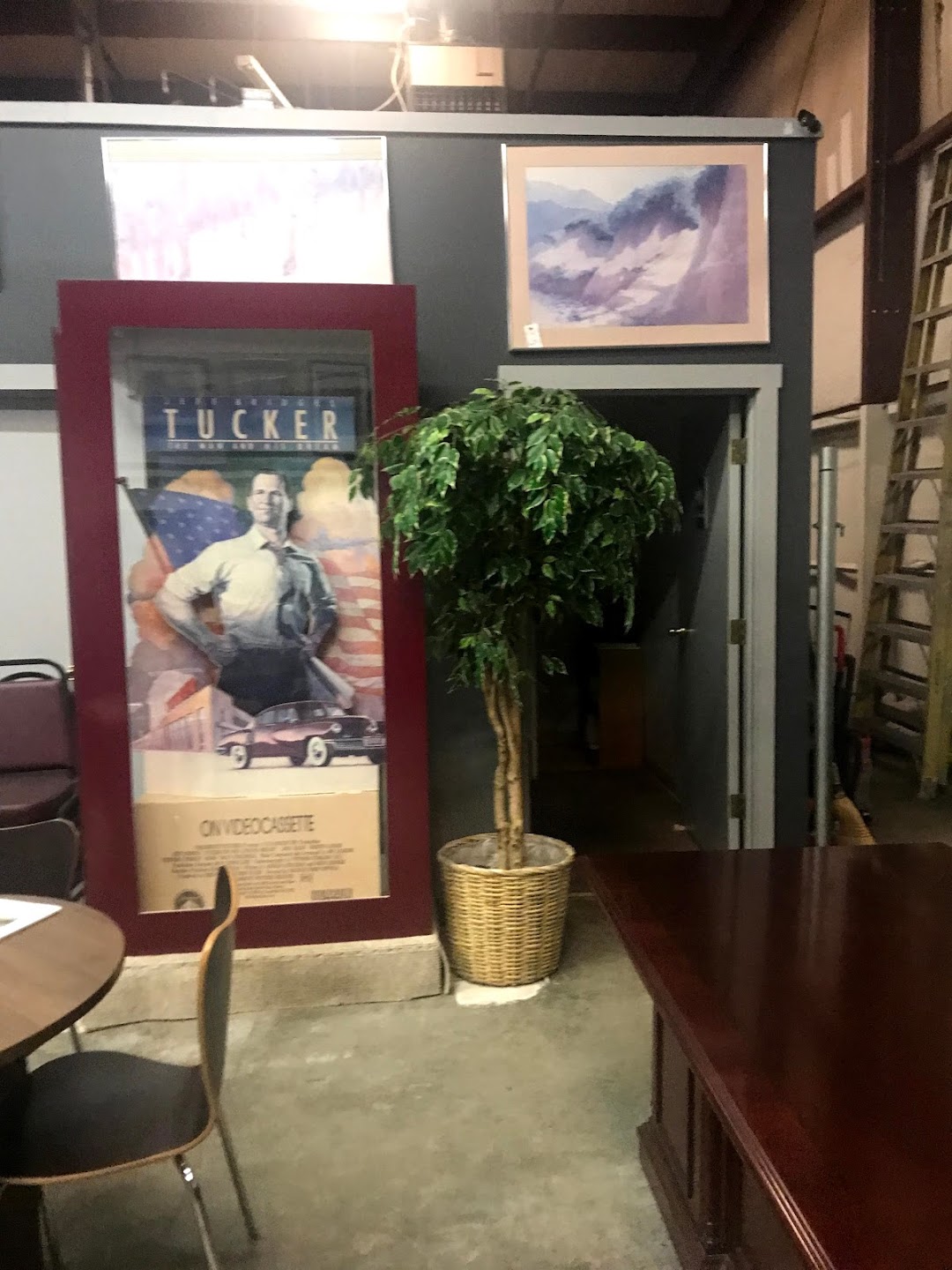 Budget Office Interiors LLC