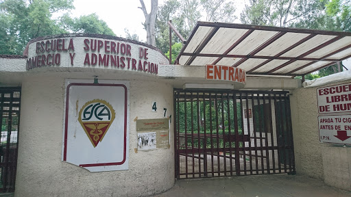 ESCA - Escuela Superior de Comercio y Administración Unidad Santo Tomás IPN