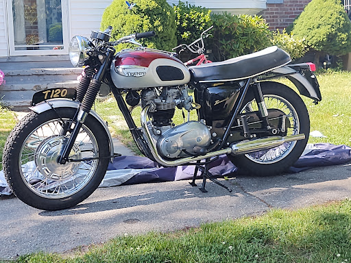 Motorcycle Dealer «Razee Motorcycle Center», reviews and photos, 730 Tower Hill Rd, North Kingstown, RI 02852, USA