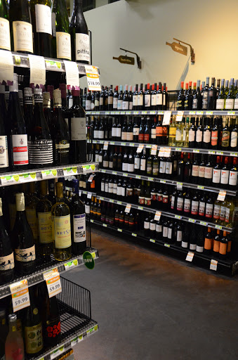 Natural Foods Store «New Pioneer Food Co-op», reviews and photos, 1101 2nd St, Coralville, IA 52241, USA