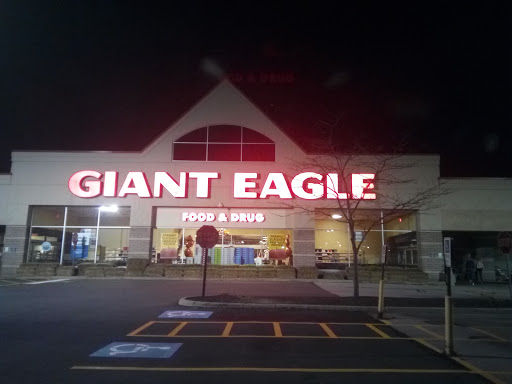 Supermarket «Giant Eagle Supermarket», reviews and photos, 7400 Broadview Rd, Parma, OH 44134, USA