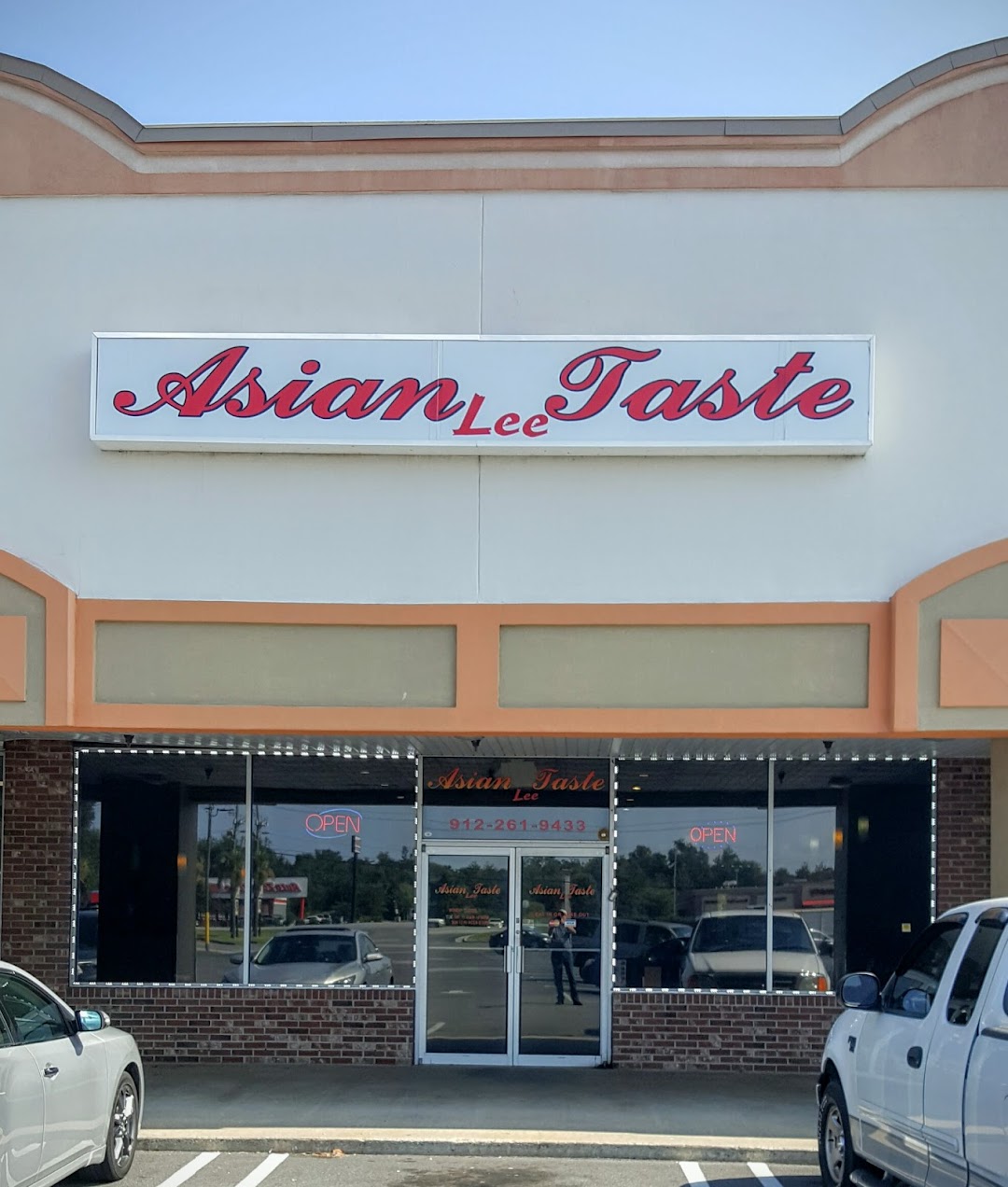 Asian Taste Lee