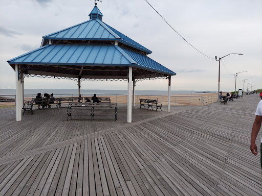 Monument «Fountain of the Dolphins», reviews and photos, 378 Sand Ln, Staten Island, NY 10305, USA