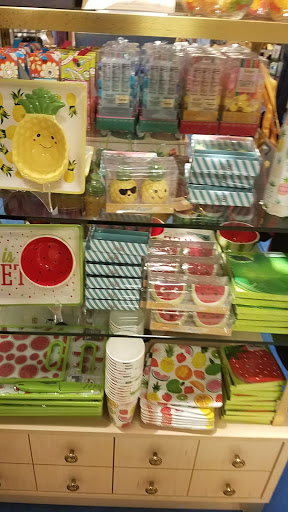 Department Store «Von Maur», reviews and photos, 1530 Polaris Pkwy, Columbus, OH 43240, USA