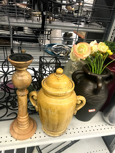 Thrift Store «Goodwill Store & Donation Center», reviews and photos