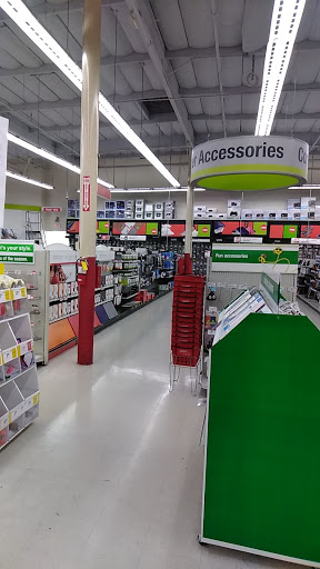 Office Supply Store «Staples», reviews and photos, 3090 Slauson Ave, Huntington Park, CA 90255, USA