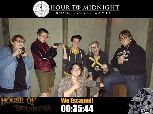 Amusement Center «Hour to Midnight - Room Escape Games», reviews and photos, 11525 NE Halsey St, Portland, OR 97220, USA