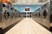 Handy Wash & Dry - Laundromat Lavandaria - Photo 3 - Car repair in Lewisville, TX, Carrollton