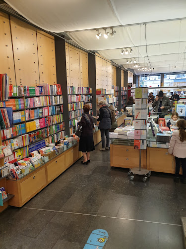 Librairie Chantelivre à Paris à Paris
