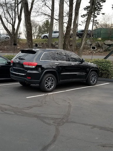 BMW Dealer «BMW of Greenwich», reviews and photos, 355 West Putnam Avenue, Greenwich, CT 06830, USA