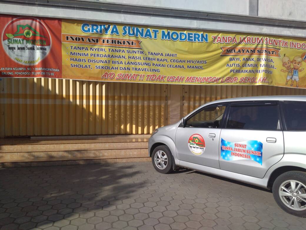 Griya Sunat Modern Ponorogo Photo