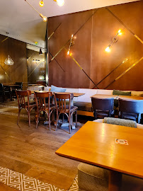 Atmosphère du Restaurant de tapas Le Néo Café à Paris - n°10