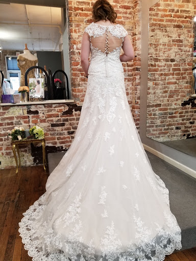 Bridal Shop «Normans Bridal», reviews and photos, 317 South Ave, Springfield, MO 65806, USA