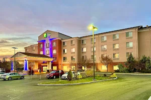 Holiday Inn Express & Suites Dewitt (Syracuse), an IHG Hotel image