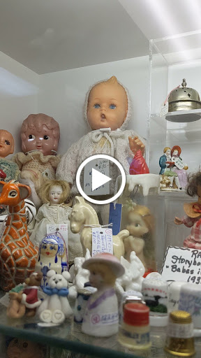 Amore Antiques