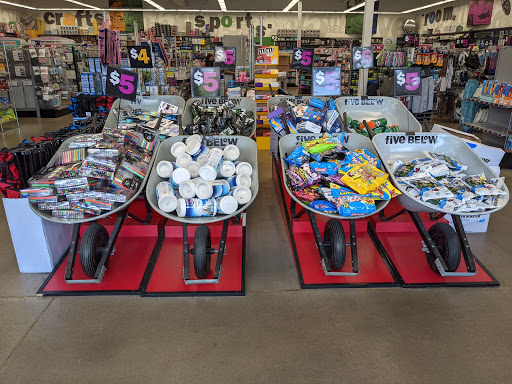 Variety Store «Five Below», reviews and photos, 781 Shoppes Blvd, North Brunswick Township, NJ 08902, USA