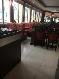 Atmosphère du Restaurant asiatique Asian Grill à Saint-Cyr-l'École - n°4