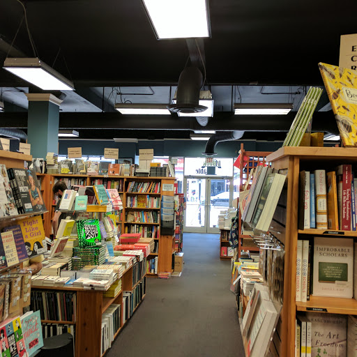 Book Store «The Book Table», reviews and photos, 1045 Lake St, Oak Park, IL 60301, USA