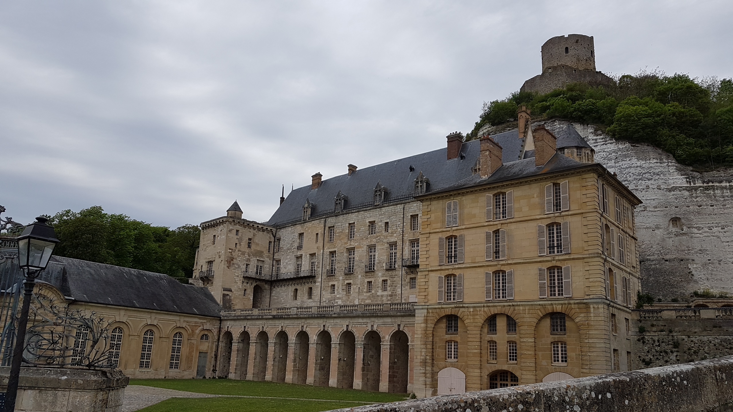 Photo n° 8 de l'avis de Laurent.u fait le 27/04/2019 à 16:56