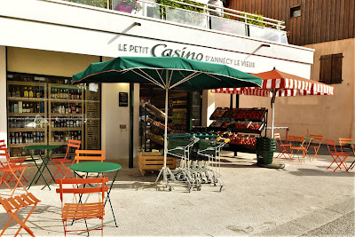Le Petit Casino à Annecy