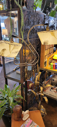 Vintage Clothing Store «Fly Boutique», reviews and photos, 7235 Biscayne Blvd, Miami, FL 33138, USA