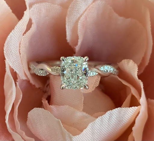 Jeweler «Pennachio Jewelers», reviews and photos, 120 Hebron Ave, Glastonbury, CT 06033, USA