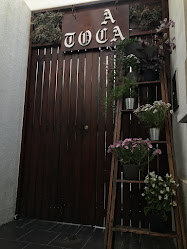 TOCA - Restaurante & Tapas