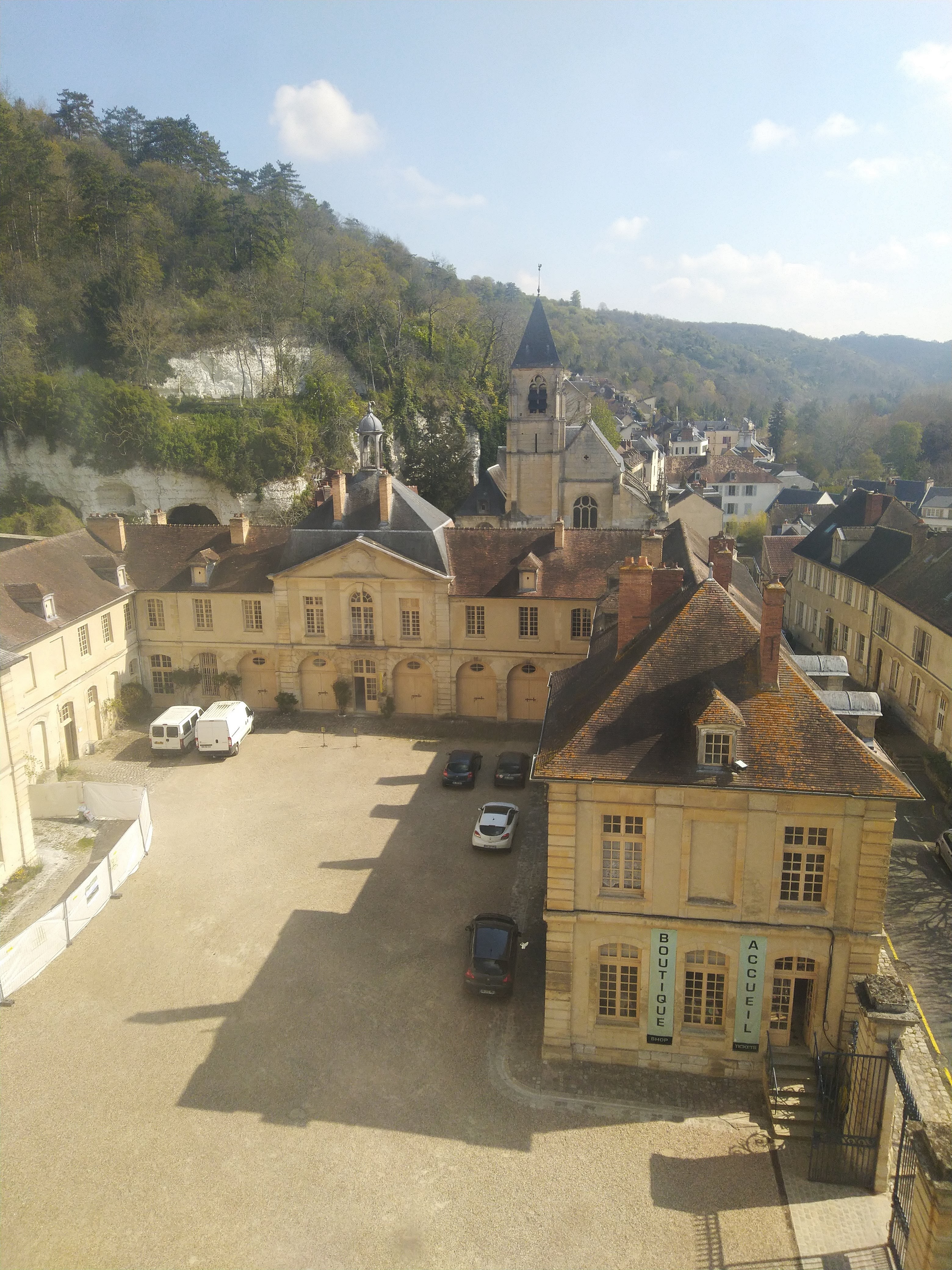 Photo n° 10 de l'avis de Cyril.o fait le 15/04/2019 à 05:56