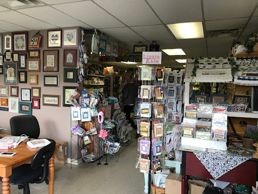 Craft Store «Cross Stitch Peddler», reviews and photos, 124 14th St SW # D1, Decatur, AL 35601, USA