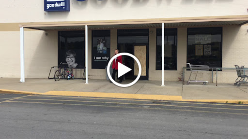 Thrift Store «Goodwill Industries of Middle Tennessee», reviews and photos, 4101 Lebanon Pike, Hermitage, TN 37076, USA