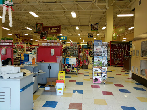 Pet Supply Store «Petco Animal Supplies», reviews and photos, 1507 Rockville Pike, Rockville, MD 20852, USA