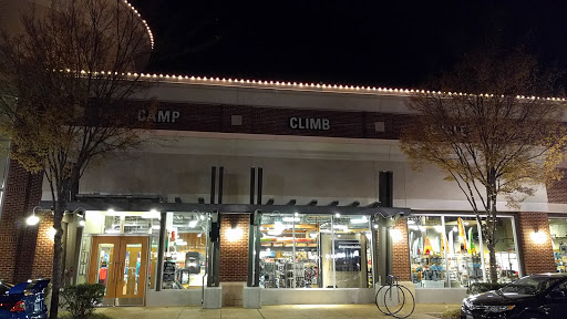 Camping Store «REI», reviews and photos, 11950 Grand Commons Ave, Fairfax, VA 22030, USA