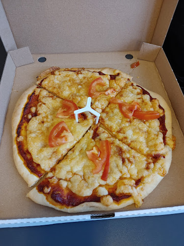 Értékelések erről a helyről: One Bit Pizzéria és Palacsintázó, Komárom - Pizza