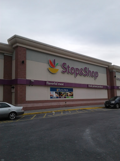 Supermarket «Super Stop & Shop», reviews and photos, 1831 Main St, Peekskill, NY 10566, USA