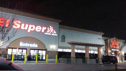 Grocery Store «El Super», reviews and photos, 14601 Lakewood Blvd, Paramount, CA 90723, USA