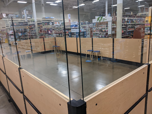 Pet Supply Store «PetSmart», reviews and photos, 13000 Aurora Ave N, Seattle, WA 98133, USA