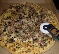 Plats et boissons du Pizzeria SOS Pizza Grenoble - n°12