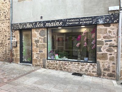Ho ! les mains à Rochechouart