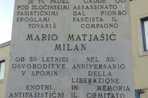 Mario Matjašič Milan Memorial Desk