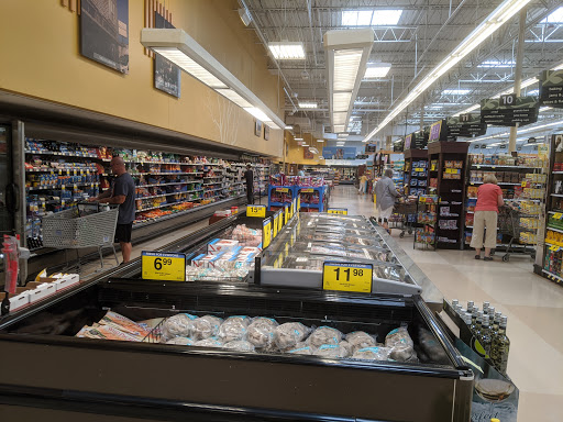 Grocery Store «Kroger», reviews and photos, 143 Henslee Dr, Dickson, TN 37055, USA