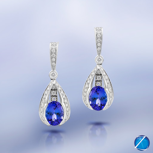 Jewelry Store «T-Bird Jewels Jewelry Store», reviews and photos, 1990 Village Center Cir, Las Vegas, NV 89134, USA